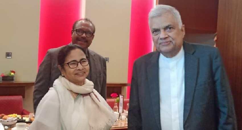 Ranil meets Mamata in Dubai while heading to Cuba
